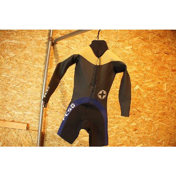 FCS：エフシーエス ロングスリーブ スプリングスーツ ロンスプ BK/GD ★メンズ・ウェットスーツ |  | 02