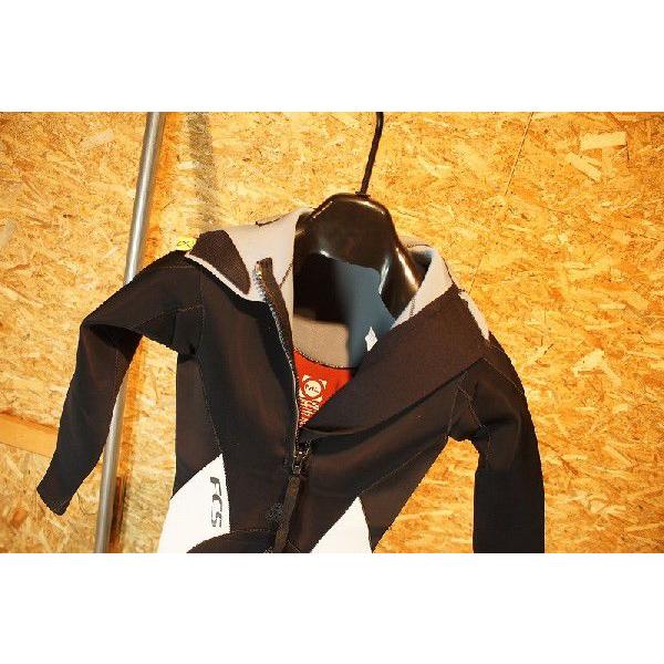 FCS：エフシーエス 【ロングスリーブ スチーマー】フルスーツ 4×3mm BK/WT★2013未発表モデル メンズ・ウェットスーツ |  | 02