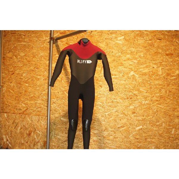 Rusty：ラスティ セミドライ 5×3mm フルバリアー付 WN●メンズML | 