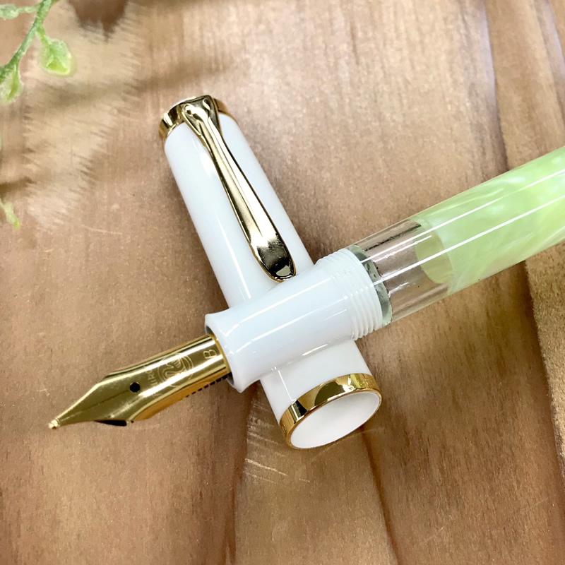 Pelikan（ペリカン） 特別生産品 クラシック M200 万年筆 パステル