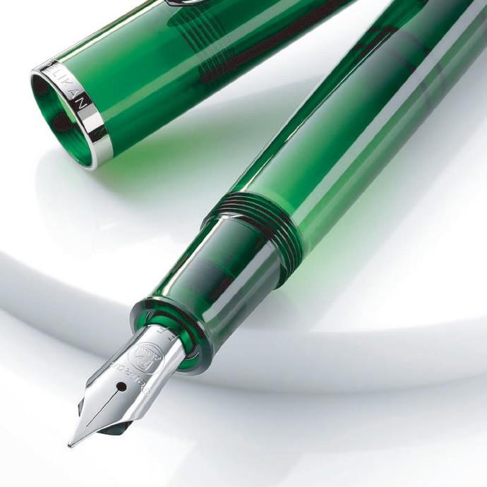 Pelikan Classic M205 Olivine F 万年筆