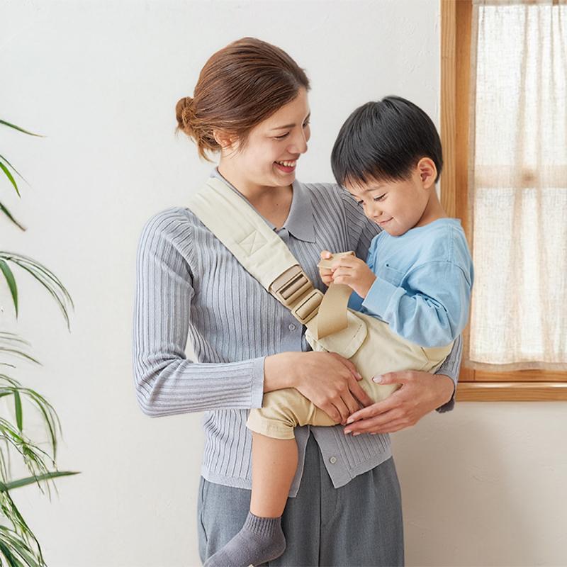 公式 エルゴベビー アップシースリング Upsie Sling ナチュラルベージュ スリングキャリア スリング 抱っこ紐 Ergobaby エルゴ ベビー 抱っこひも 正規品の画像