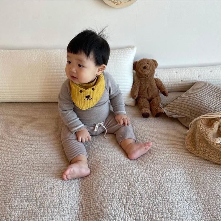 スタイ よだれかけ 新生児 子供 ベビー 赤ちゃん 男の子 女の子 クマ ニコちゃん 名入れ ビブ 黄色 オレンジ 茶色 白 かわいい おしゃれ Erkn4628 エリカランド ストア 通販 Yahoo ショッピング