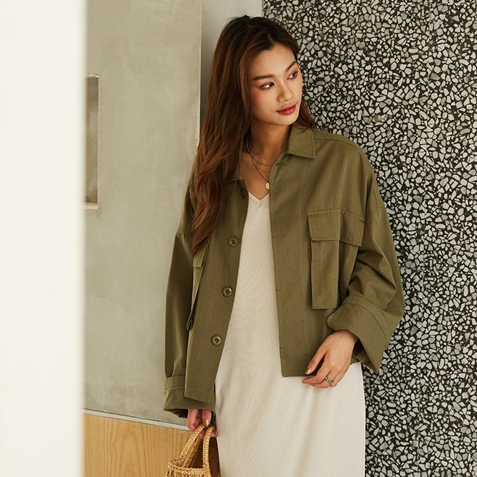 ショート丈ミリタリージャケット ジャケット レディース ミリタリージャケット 春 秋 冬 長袖 上品 ゆったり 襟抜き アウター 162526 |  | 11