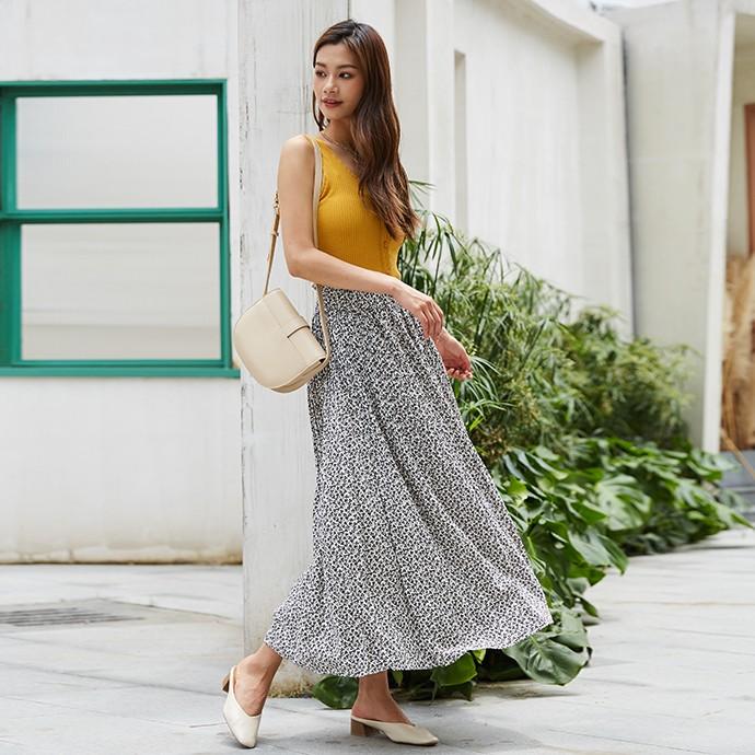 ナチュラル 上品 花柄プリーツスカート プリーツロングスカート プリーツスカート 花柄 ウエストゴム レディース スカート M L 162540 |  | 17