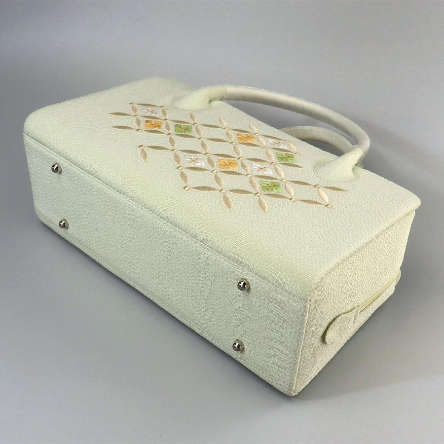 衿秀 公式 バッグ 和装 着物 利休 ばっぐ bag 縮緬に刺繍 花七宝柄 
