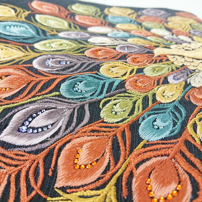衿秀 公式 帯 名古屋帯 おび 九寸 仕立て上がり 孔雀 黒 刺繍 swarovski 日本製 和装小物 和小物 えりひで 襟の衿秀の画像