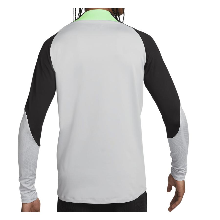 NIKE セール特価!23/24 リヴァプールFC オフィシャルグッズ NIKE セール特価!23/24 リヴァプールFC オフィシャルグッズ