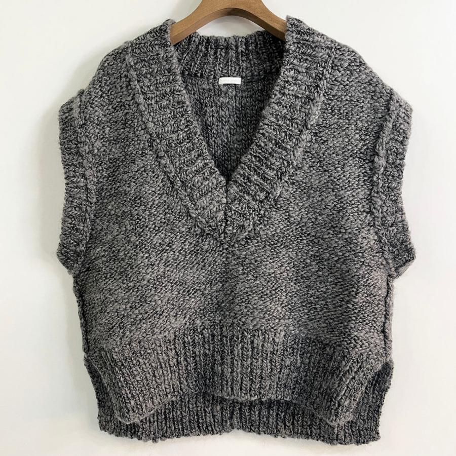 comm. arch.（コムアーチ） ベスト HAND FRAMED CHUNKY VEST 手横