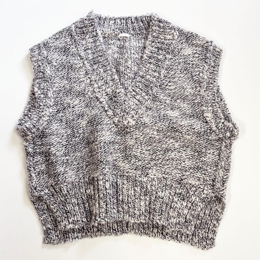 comm. arch.（コムアーチ） ベスト HAND FRAMED CHUNKY VEST 手横