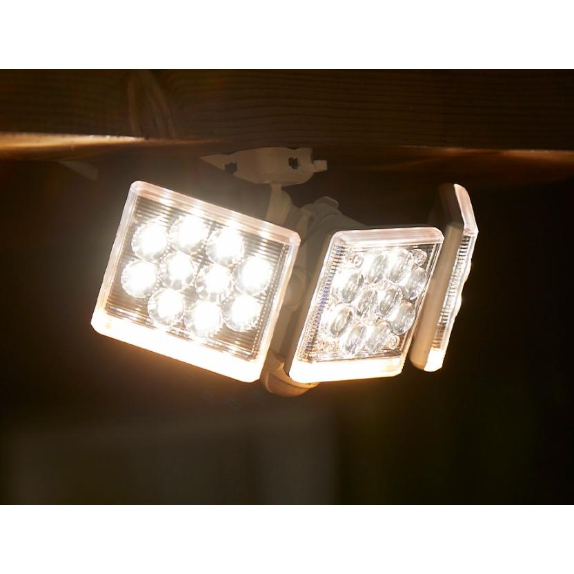 ムサシ RITEX LEDセンサーライト(12W×3灯) LED-AC3036 LED-AC3036 - 製品情報 | musashi（ムサシ） - 日本一のセンサーライト