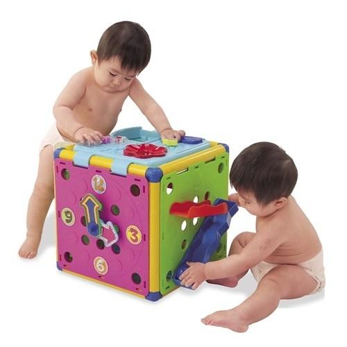 立って！座って！ハイハイで！ 頭と体の知育ボックスDX おもちゃ