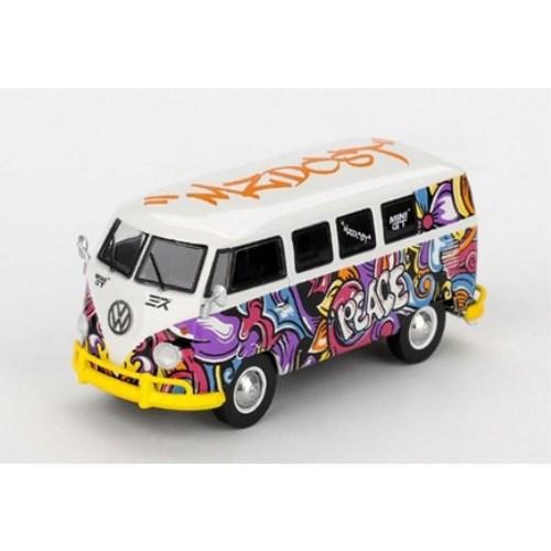 MINI-GT 1／64 フォルクスワーゲン T1 マイクロバス ミズ デザイン(左
