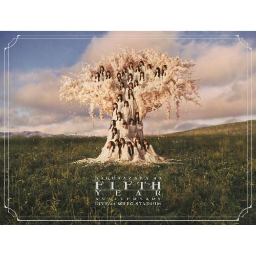 ≪初回仕様！≫ 櫻坂46／5th YEAR ANNIVERSARY LIVE at MUFG STADIUM《完全生産限定盤》 (初回限定) 【Blu-ray】 | 