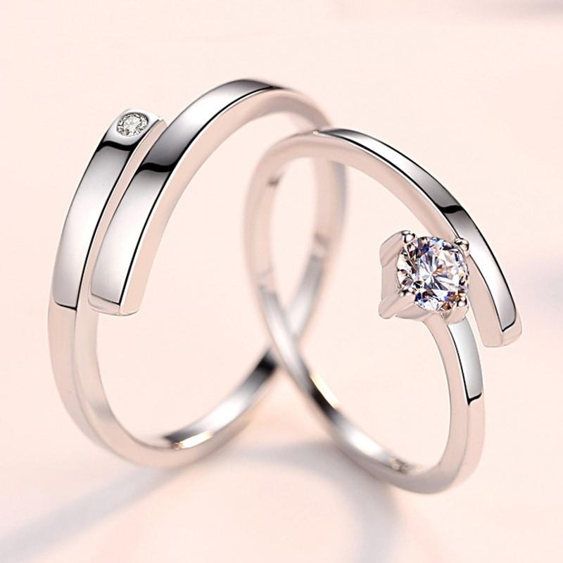 指輪 レディース 選べる7タイプ 婚約 一粒ダイヤ 並ぶ3粒 0.25カラット フリーサイズ シンプル 人気 彼女 妻 結婚記念日 誕生日 ホワイトデーお返し｜eslimes｜02
