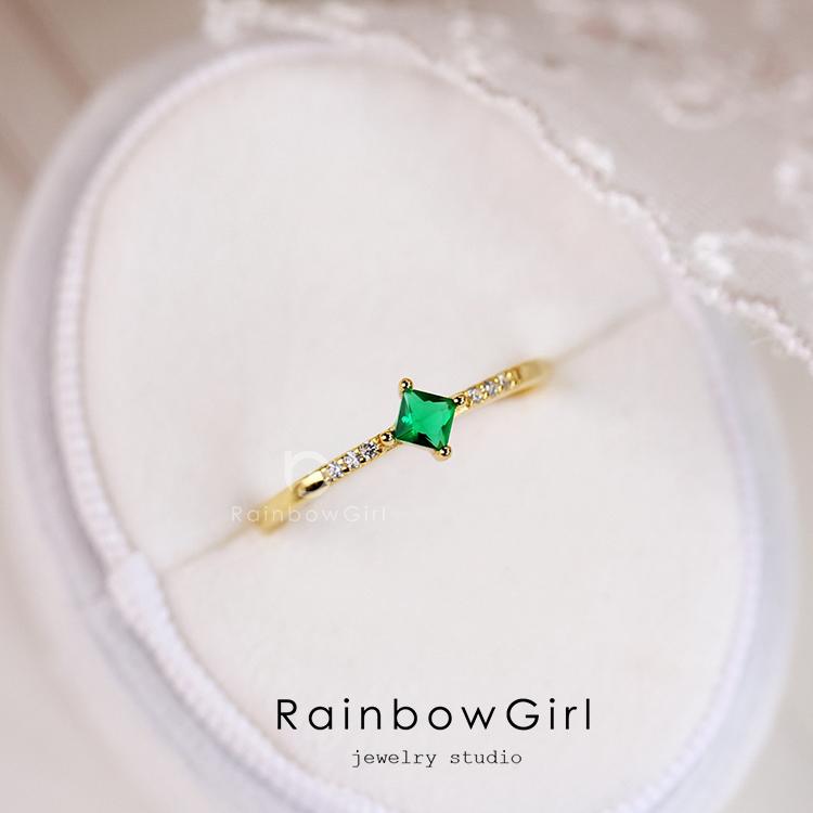 RainbowGirl 指輪 レディース リング 可愛い 緑石 エメラルドカラー