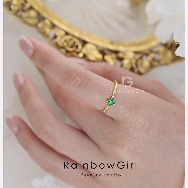 RainbowGirl 指輪 レディース リング 可愛い 緑石 エメラルドカラー