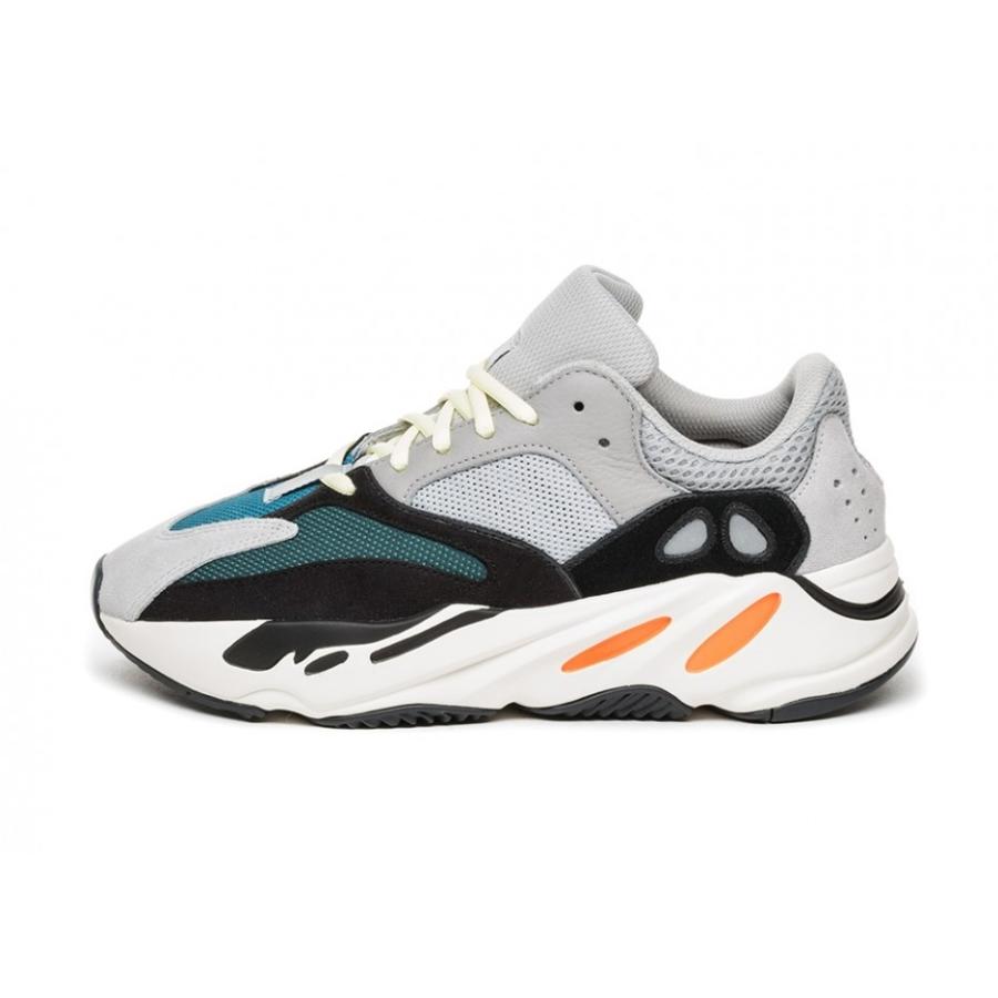 solid grey yeezy 700