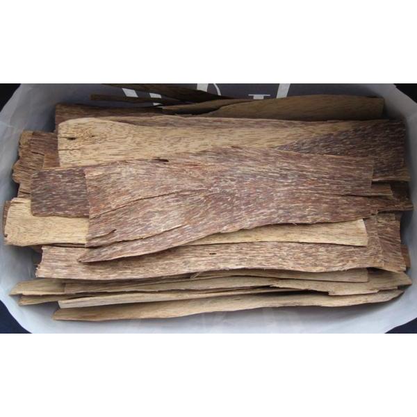 ベトナム産栽培沈香【表皮部分】100g量売り 沈香 原木 シャム 沈水香木
