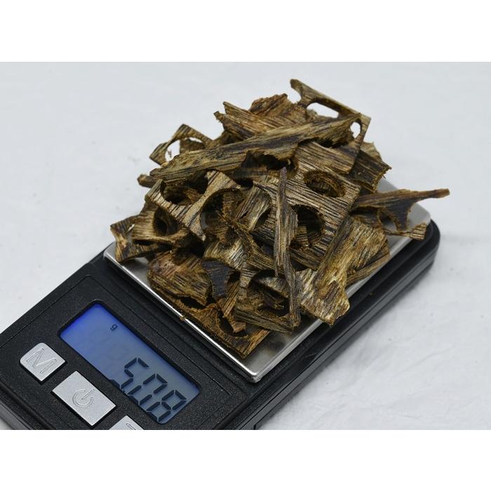 訳あり】伽羅数珠玉の端材 グラム2980円 量り売り 10g 伽羅 緑油 訳あり】伽羅数珠玉の端材 グラム2980円 量り売り 10g 伽羅 緑油