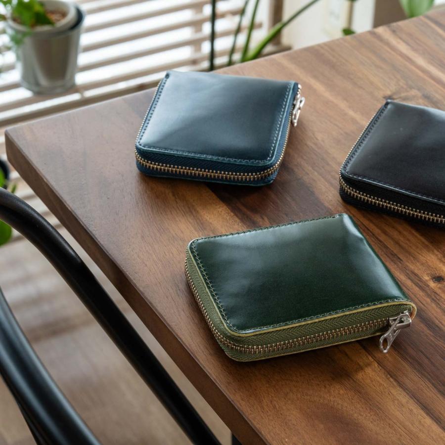 【美品】コードバン 二つ折り財布 ラウンドファスナー 本革 ブラック 箱付き 二つ折り財布 本革 コードバン調 ラウンドファスナー 財布 二つ折り