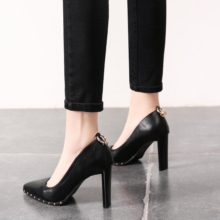 パンプス 安い 可愛い レディース シューズ 靴 スタッズ お出かけ お呼ばれ Ol 通勤 オフィス 大人 綺麗め Yasu リラークショップ 通販 Yahoo ショッピング