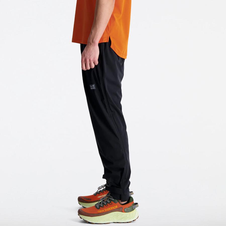 ★在庫限り★ ニューバランス New Balance Impact AT ウオータープルーフパンツ MP33277 BK ブラック メンズ ロングパンツ ズボン ランニングウェア スポーツの画像