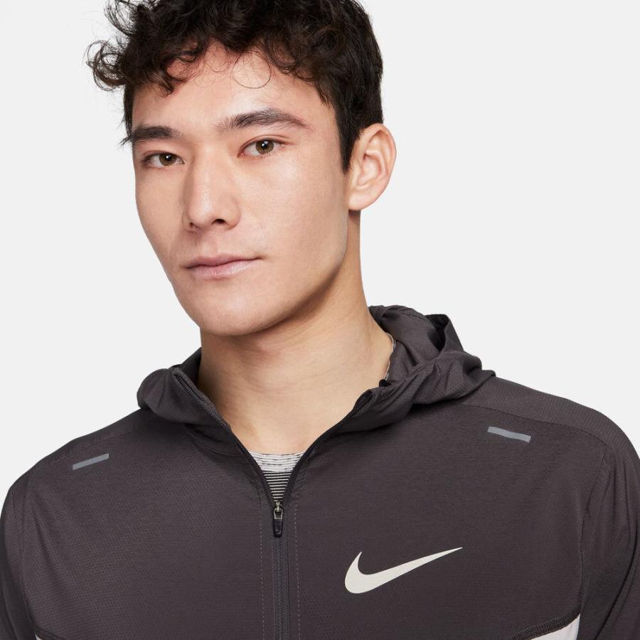 ナイキ レペル UV ウィンドランナー ジャケット NIKE（ナイキ） NIKE UV レペル ウィンドランナー フーディ ジャケット