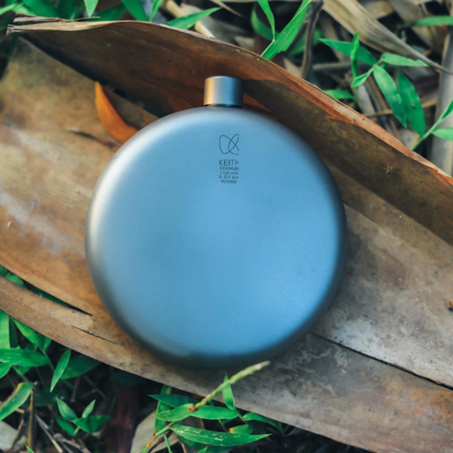 Keith Titanium キース Keith 純チタン丸形スキットル 150ml Ti9302
