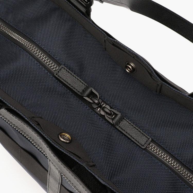ブリーフィング BRIEFING FUSION SQ TOTE HD BRA203T05 通勤アイテム ビジネスバッグ 通勤バッグ 通学バッグ 横型トート 異素材コンビネーション 書類入れの画像