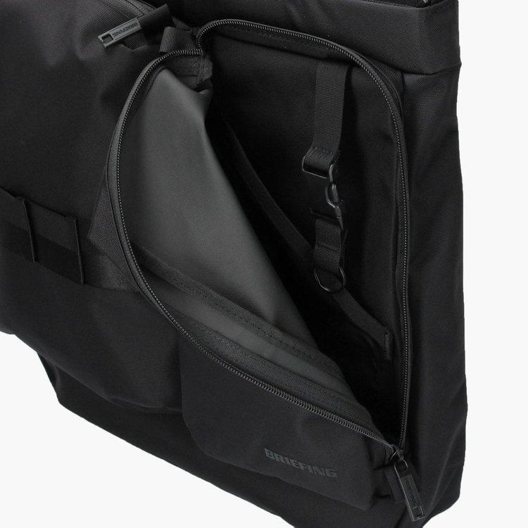 ブリーフィング BRIEFING SW フライヤーズ ヘルメットバッグ BRA243P04 010 ブラック 通勤アイテム 新学期 通勤かばん ショルダーバッグ バックパックの画像