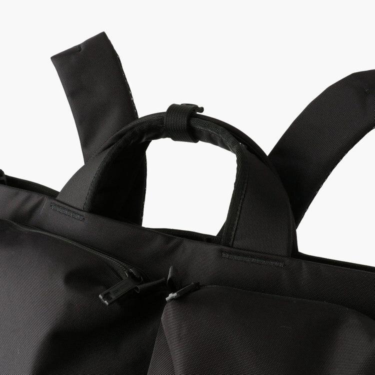 ブリーフィング BRIEFING SW フライヤーズ ヘルメットバッグ BRA243P04 010 ブラック 通勤アイテム 新学期 通勤かばん ショルダーバッグ バックパックの画像