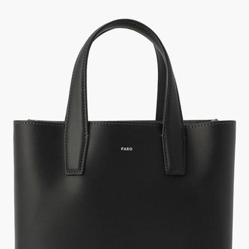 ファーロ FARO カーマトートトールスモール F2511B105 ネロ トートバッグ かばん 手提げ 牛革 レザー シンプル バッグ 通勤 ブラックの画像