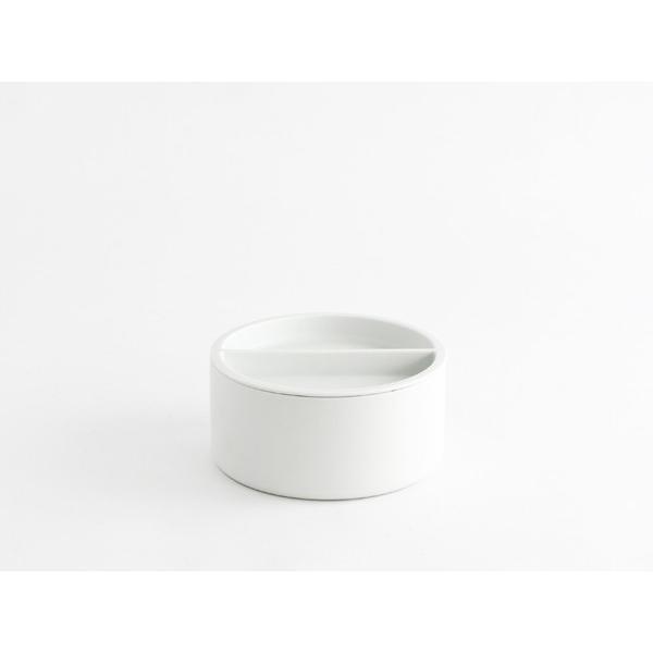 【2016/】 SF/010 コンテナ（SIZE:L ホワイト) 有田焼 食器 ニーゼロイチロク 藤代成貴 18908 |  | 01