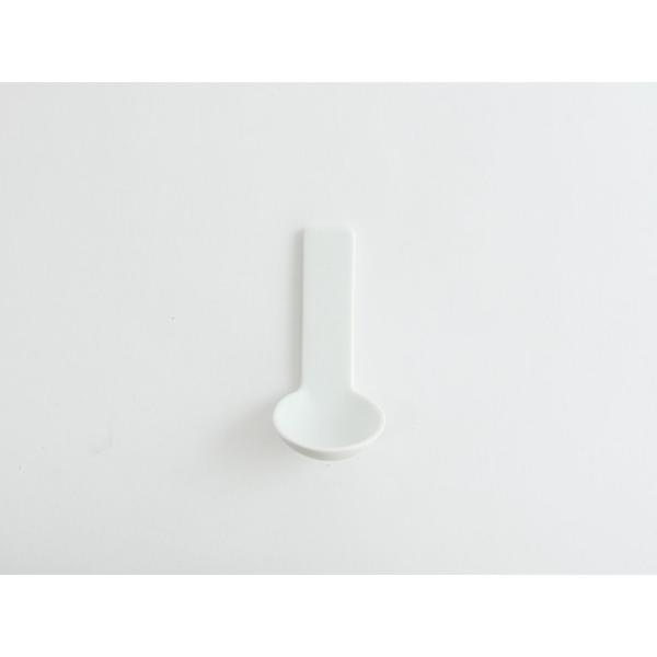 【2016/】 SF/013 スプーン（ホワイト) 有田焼 食器 ニーゼロイチロク 藤代成貴 28512 |  | 03