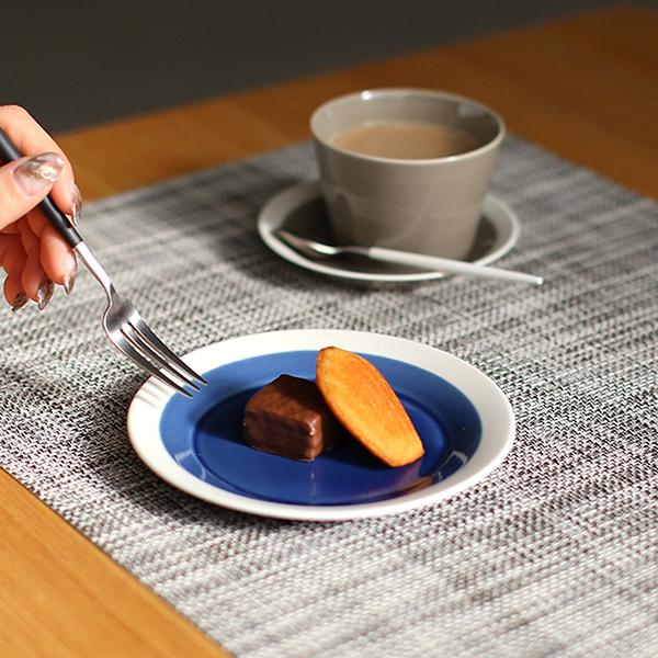 木村硝子店×yumiko iihoshi porcelainDishes 110plate (ink blue)イイホシユミコ プレート i-26640 | yumiko iihoshi porcelain(キッチン)