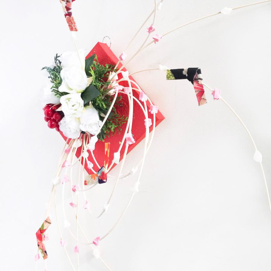 お正月リースオブジェ もち花と薔薇アレンジ nyb-15 : エッセンス