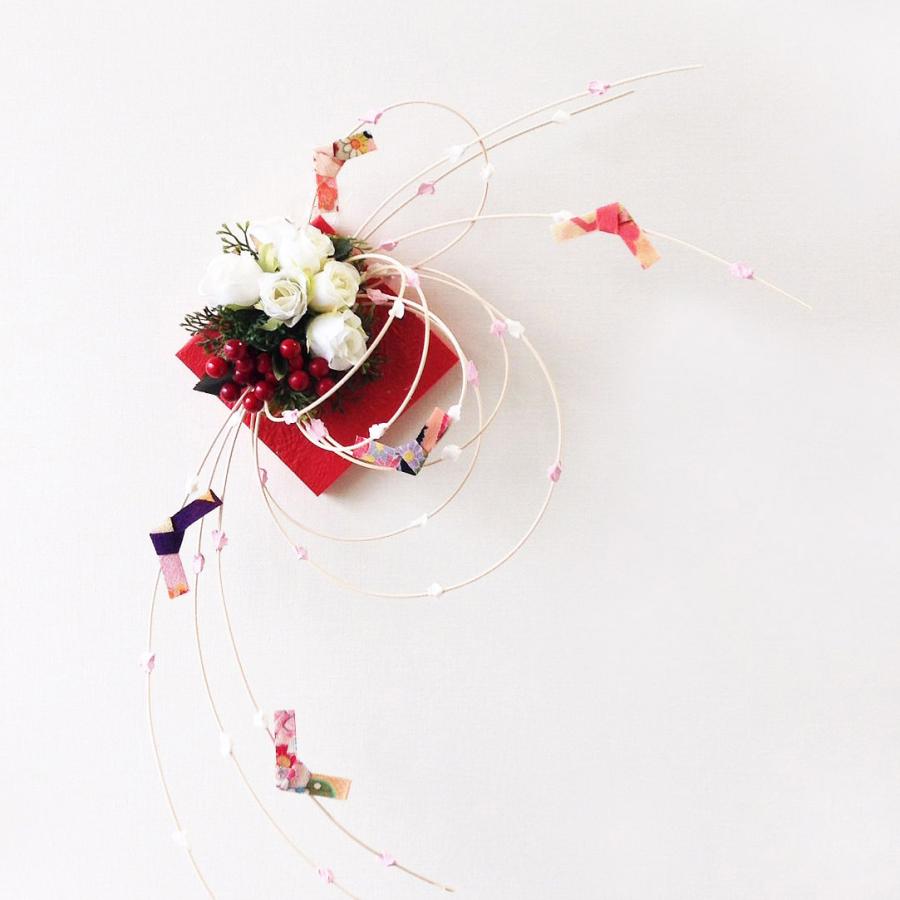 お正月リースオブジェ もち花と薔薇アレンジ nyb-15 : エッセンス