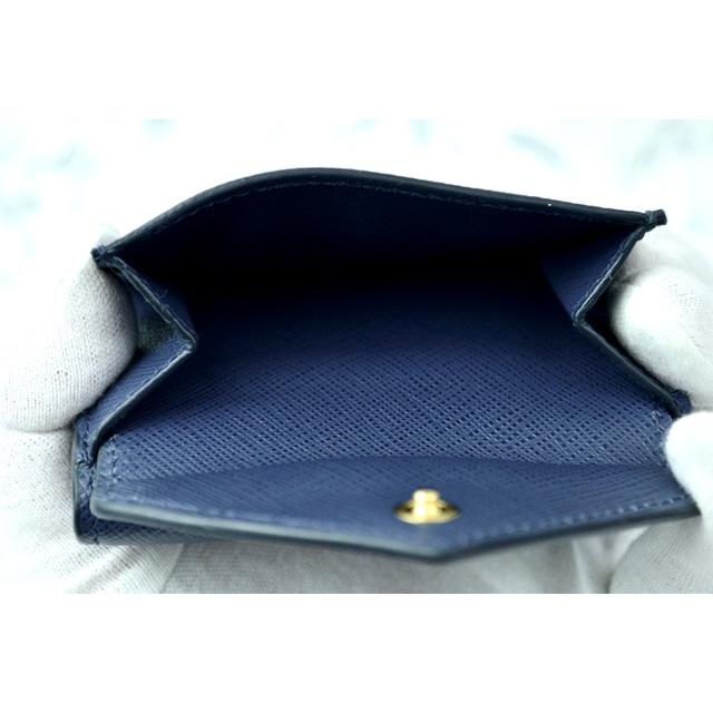 美品/近年モデル✨プラダ 折り財布 1MH021 レター型 レザー ライトブルー 美品/近年モデル✨プラダ 折り財布 1MH021 レター型 レザー
