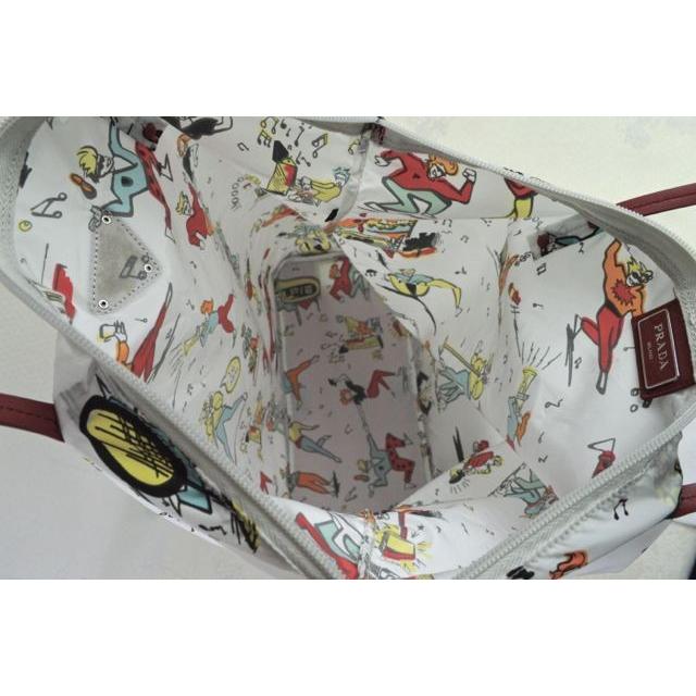 PRADA ドラゴン刺繍 バッグ 楽天市場】美品 PRADA プラダ タイガー柄 アニマルプリント 三角