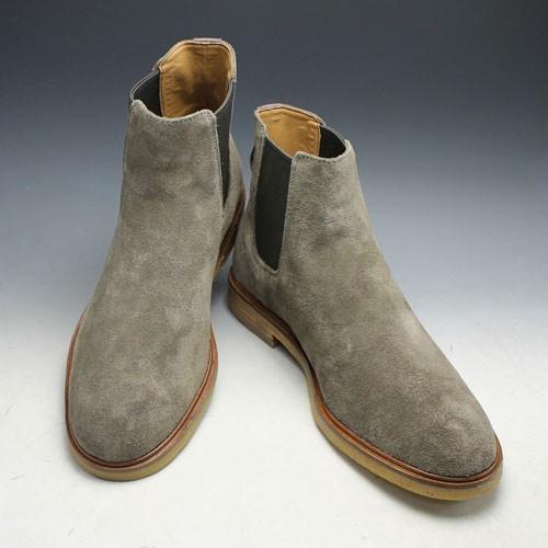 clarks gobi grey