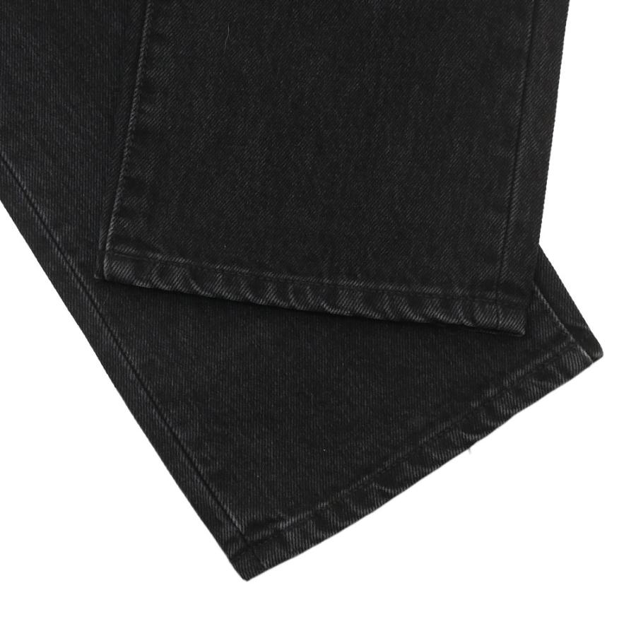 supreme デニム　ストレート Supreme（シュプリーム） USA製 Rigid Slim Jeans レザーパッチ