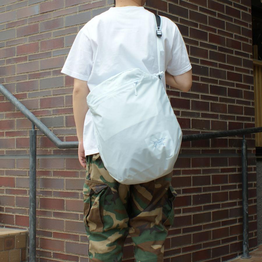 ARC'TERYX 新品 アークテリクス Heliad 12L Tote ヒリアド ARC'TERYX 新品 アークテリクス Heliad 12L Tote ヒリアド