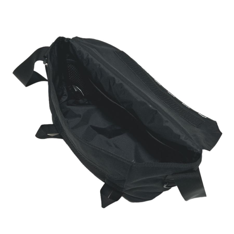 新品Supreme×コーデュラ　使い勝手の良い高機能ショルダーバッグ　希少　限定 Supreme シュプリーム 17AW Small Shoulder Bag Cordura