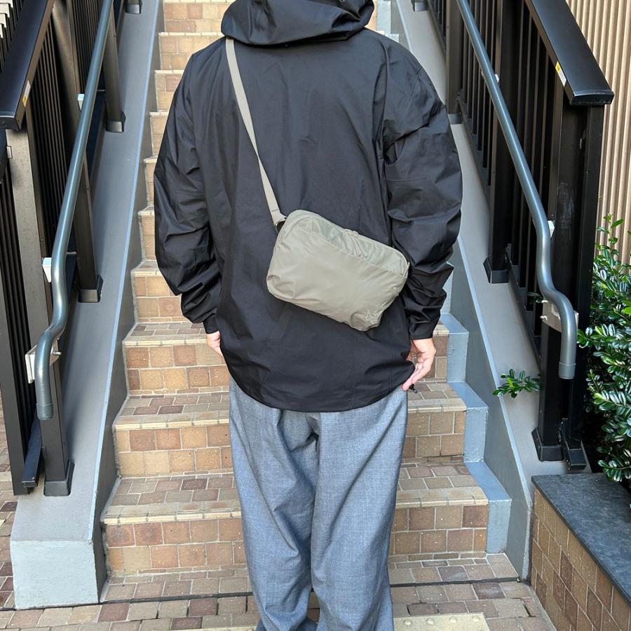 ARC'TERYX 新品 アークテリクス Heliad 6L Crossbody Bag