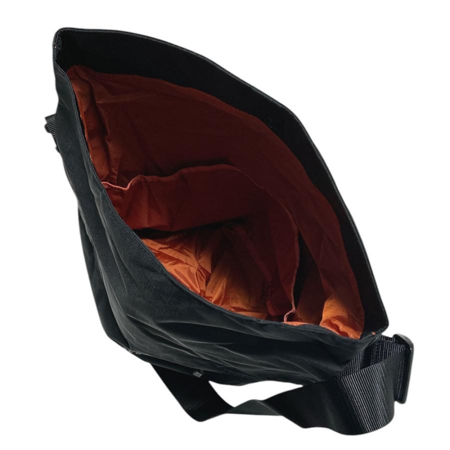 mont-bell（モンベル） 新品 ベルニナバケット ショルダーバッグ