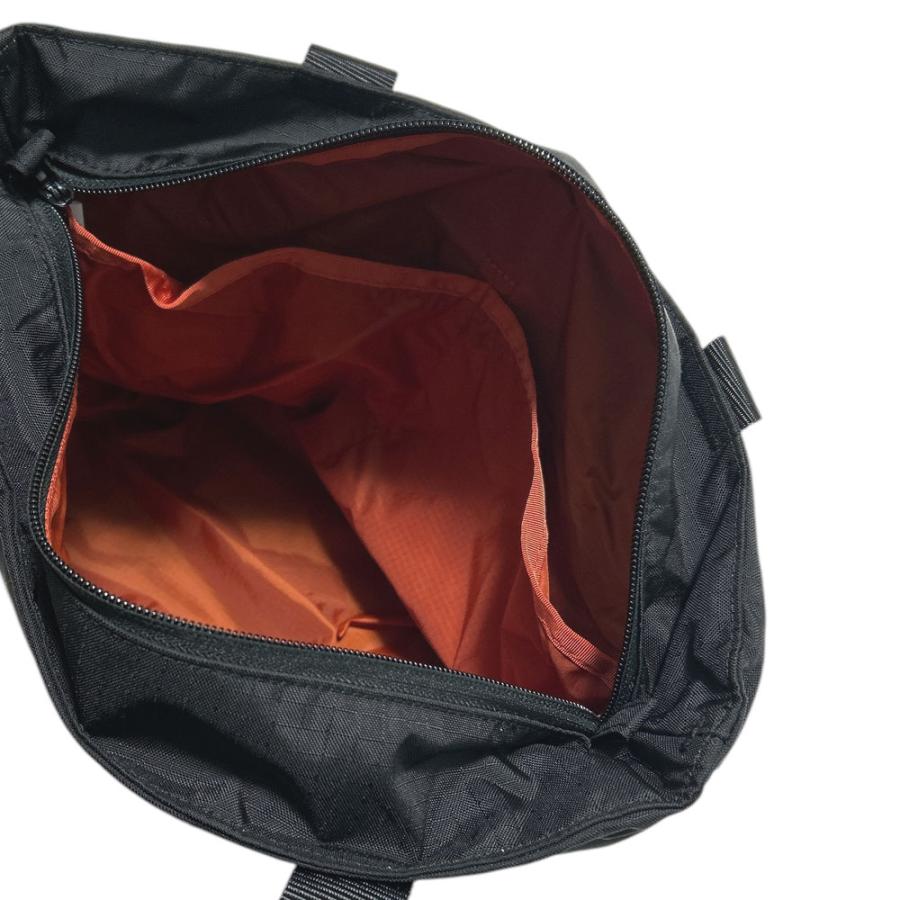 モンベル　mont-bell　ベルニナワイドトートバッグ　S　ブラック mont-bell 新品 モンベル ベルニナワイドトート バッグ M