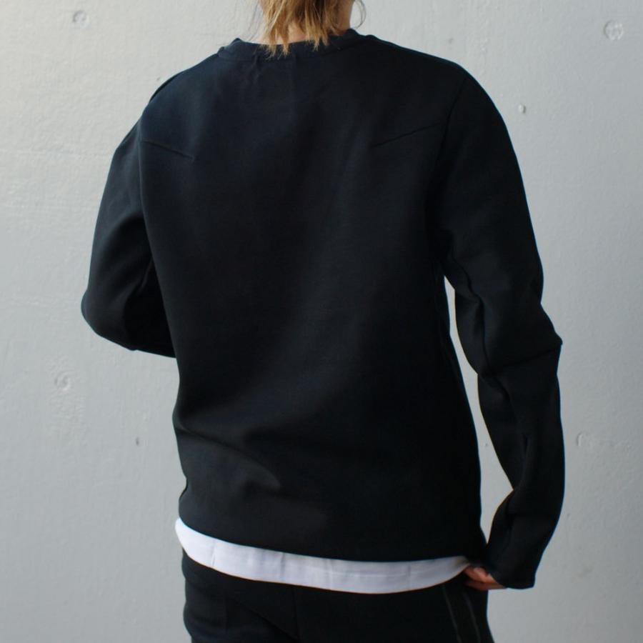 NIKE 【数量限定特別価格】新品 TECH FLEECE CREW BLACK