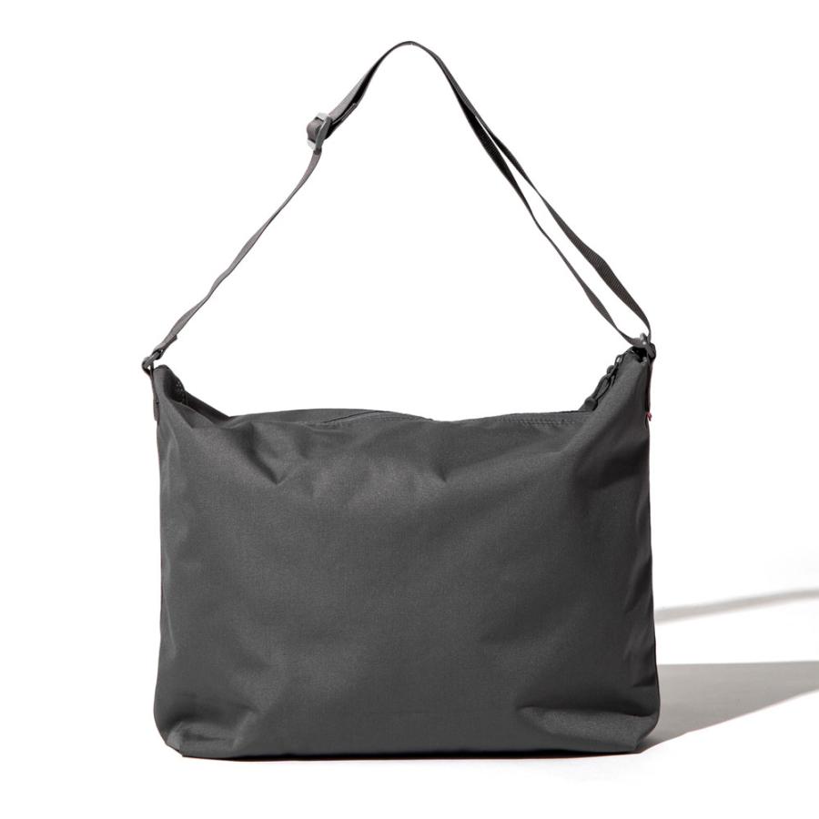 APPLEBUM 新品 アップルバム Logo Big Square Bag ロゴ スクエア