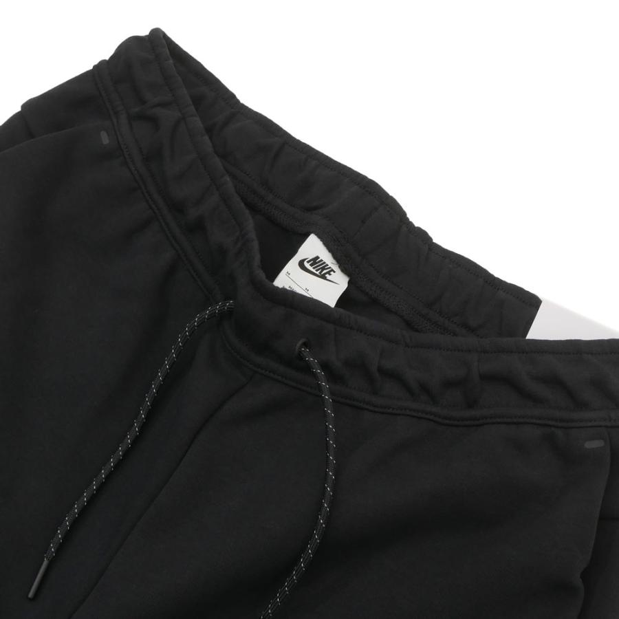 NIKE（ナイキ） 新品 NIKE TECH FLEECE SHORTS テックフリース